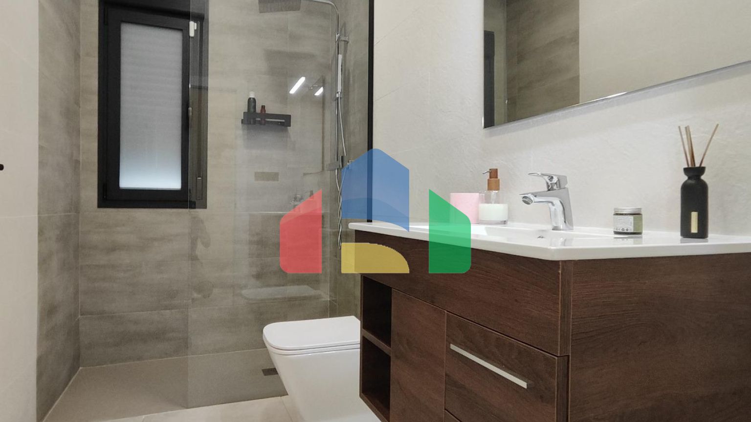 НОВЫЕ ВИЛЛЫ В ПИНОСО