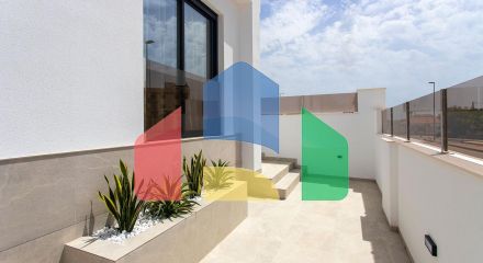 НОВЫЕ ВИЛЛЫ В СОСИНЕ