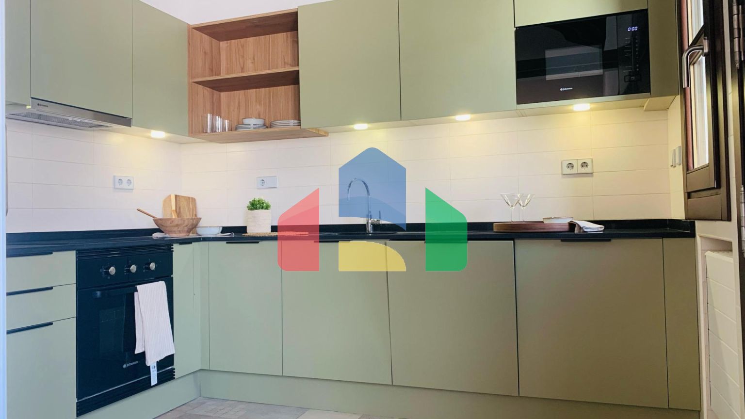 Элегантные одноуровневые таунхаусы с частным бассейном в Peraleja Golf Resort — Коста Калида