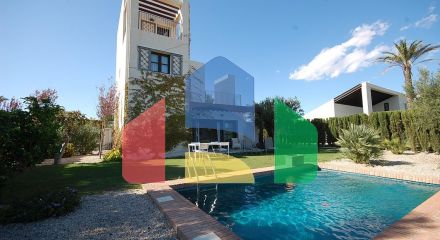Элегантные отдельно стоящие виллы с частным бассейном в Peraleja Golf Resort — Коста Калида