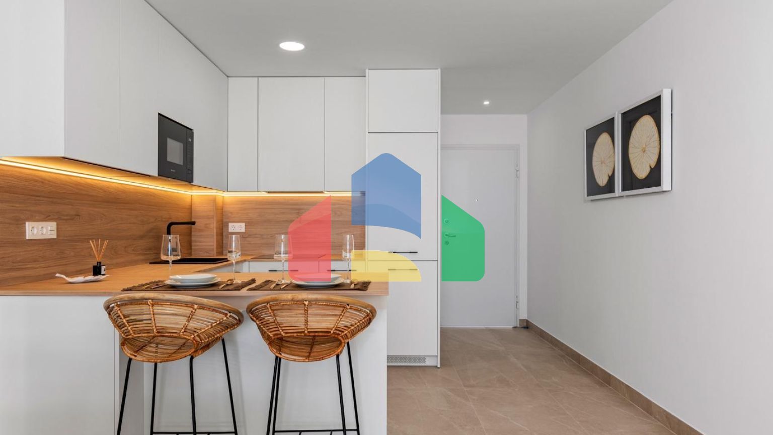 НОВЫЙ ЖИЛОЙ КОМПЛЕКС В БЕНИХОФАРЕ