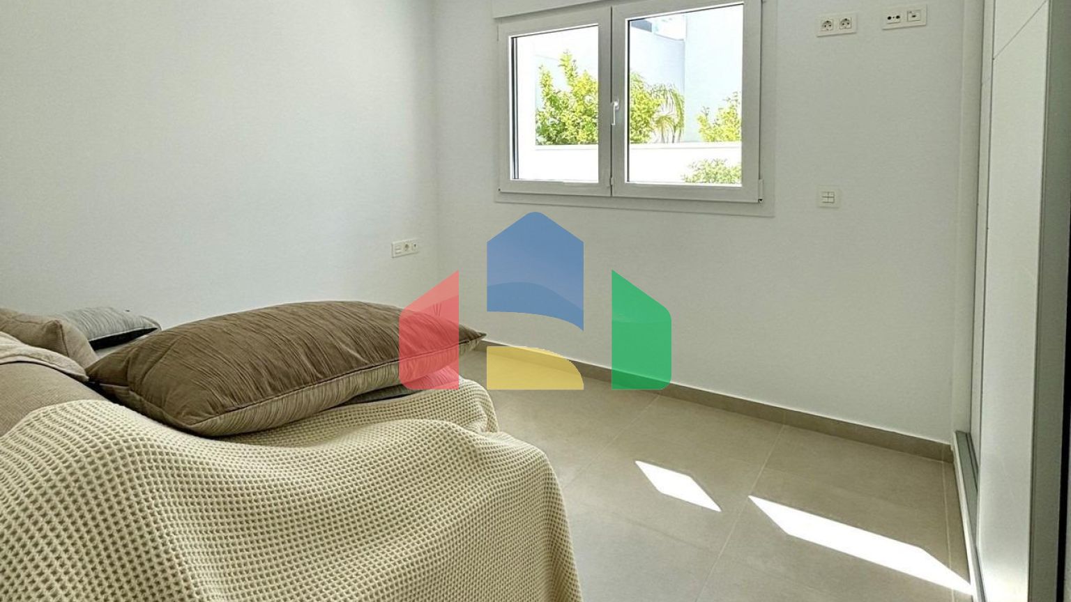 Новые средиземноморские виллы в Бенихофаре