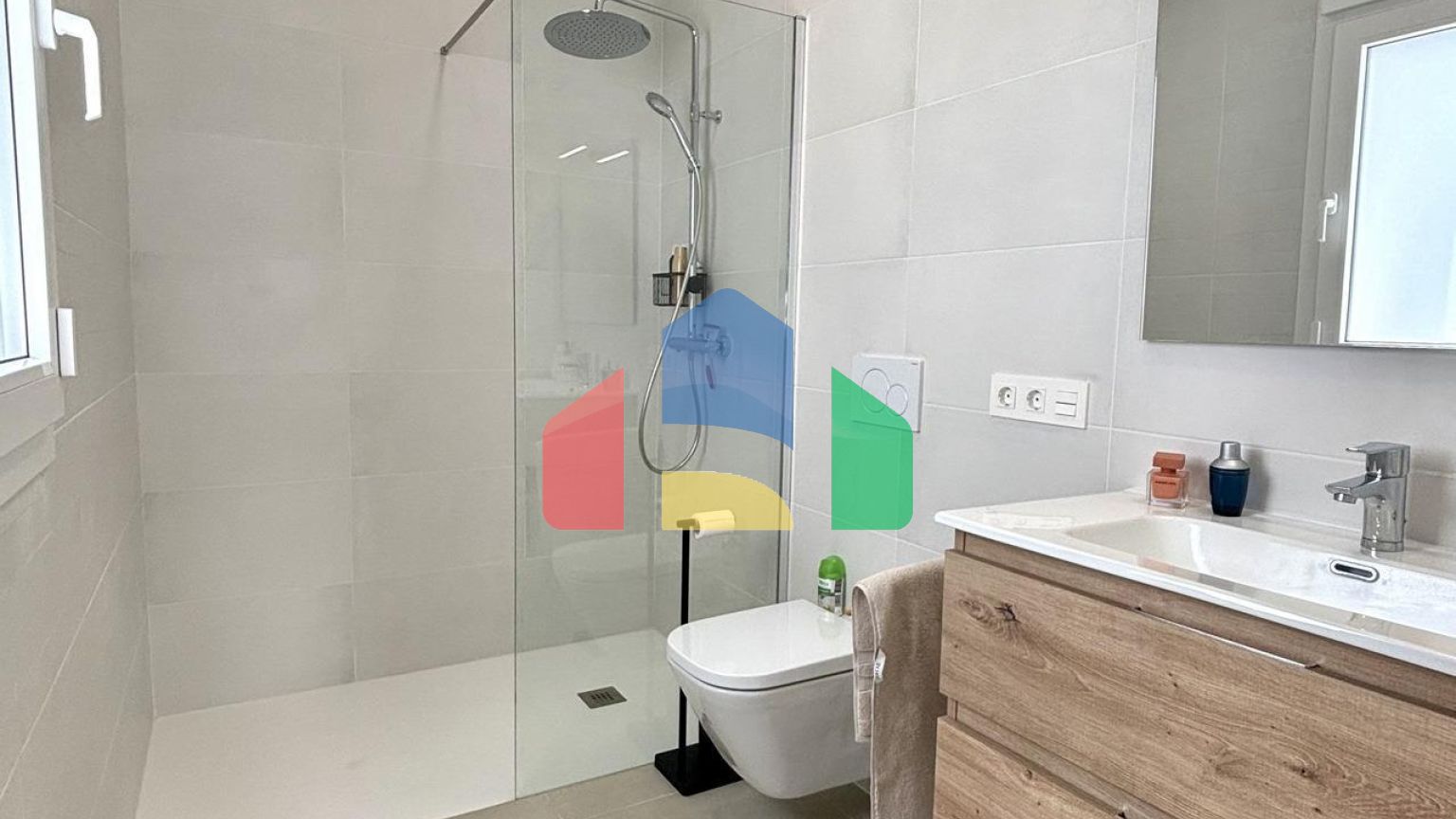 Новые средиземноморские виллы в Бенихофаре