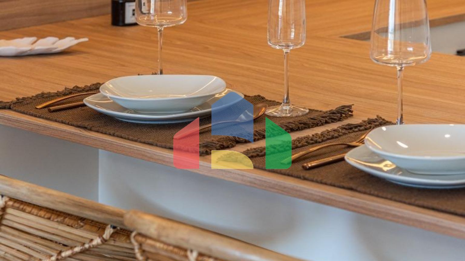 НОВОСТРОЙ. ЗАКРЫТЫЙ КОМПЛЕКС В БЕНИХОФАР. 2 СПАЛЬНИ. 2 ВАННЫЕ КОМ. ТЕРРАСА 16 М2. БАССЕЙН.