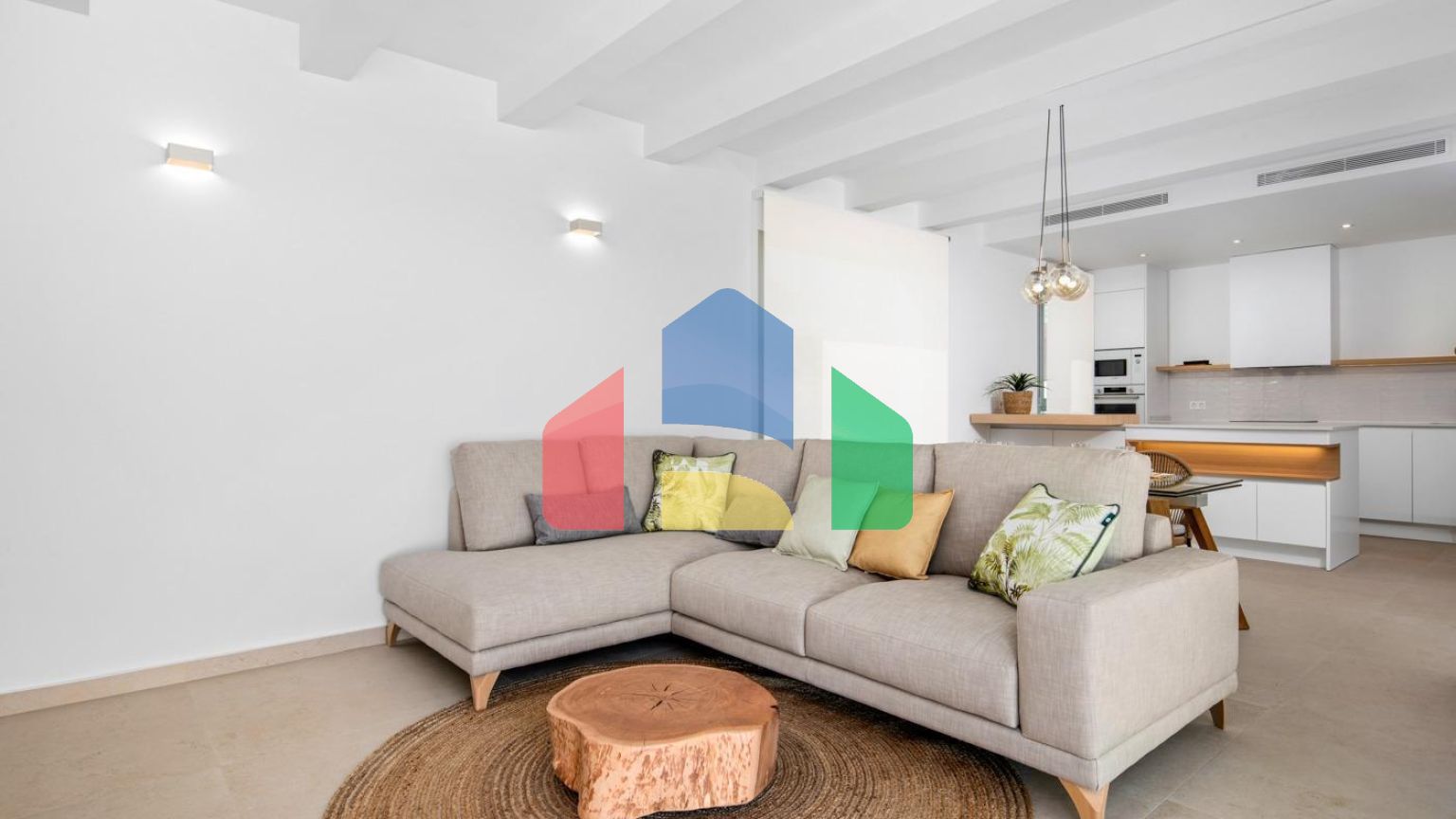 НОВЫЕ ВИЛЛЫ В БЕНИХОФАРЕ