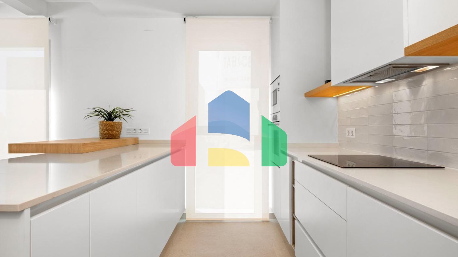 НОВЫЕ ВИЛЛЫ В БЕНИХОФАРЕ