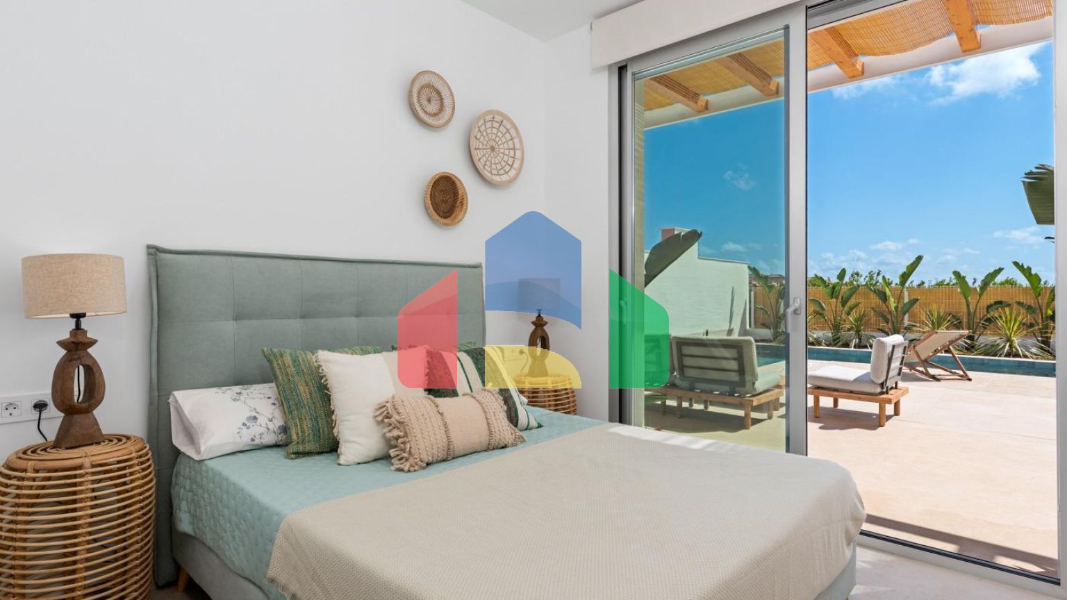 НОВЫЕ ВИЛЛЫ В БЕНИХОФАРЕ