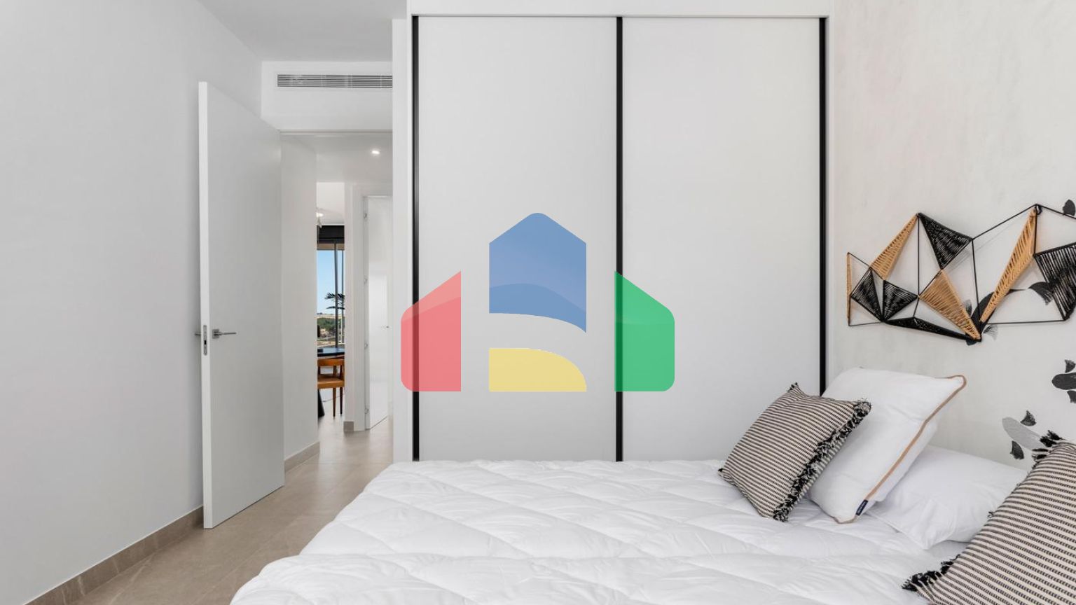 НОВЫЙ ЖИЛОЙ КОМПЛЕКС В БЕНИХОФАРЕ