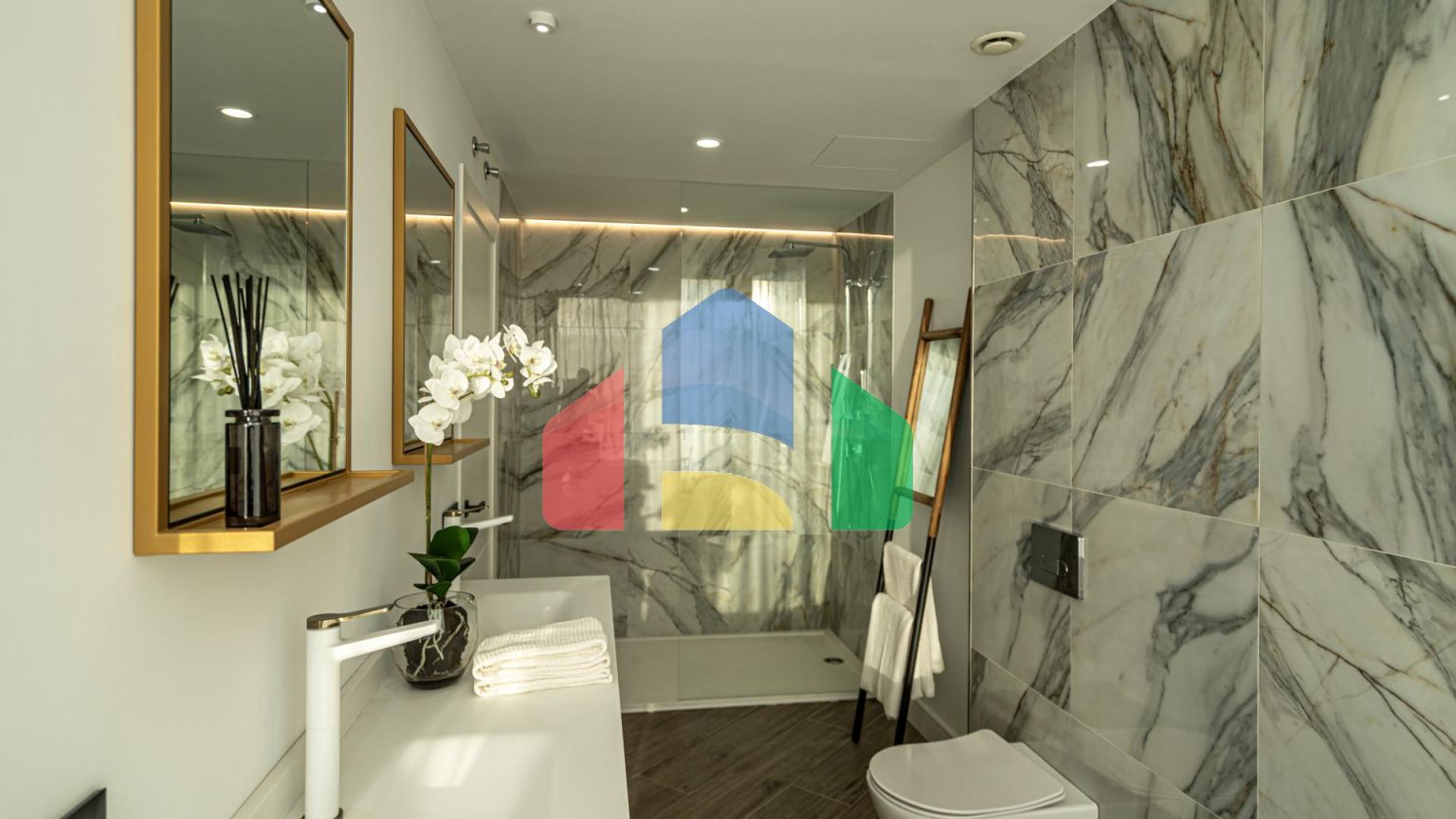 Комфортабельные роскошные виллы с 3 спальнями в курортном гольф-клубе La Cala