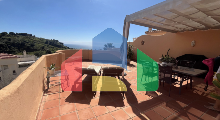 Пентхаус-дуплекс с 3 спальнями и видом на море в Михас Коста