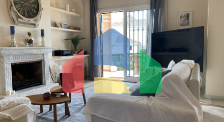 Великолепная отдельно стоящая вилла с 5 спальнями, расположенная в престижном районе Михас.