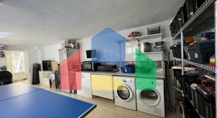 Прекрасный Двухквартирный Дом в Сьерресуэле, Михас – Полностью Реновирован
