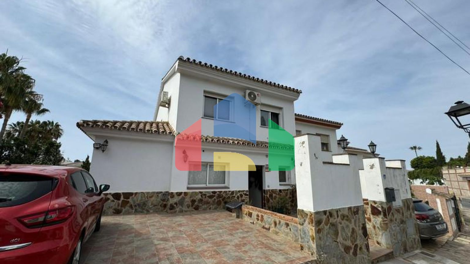 Прекрасный Двухквартирный Дом в Сьерресуэле, Михас – Полностью Реновирован