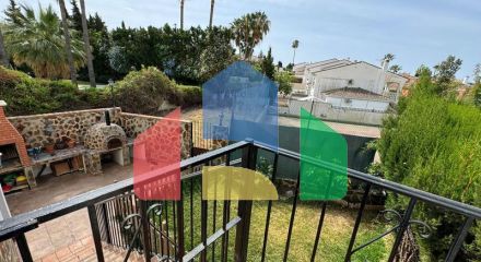 Прекрасный Двухквартирный Дом в Сьерресуэле, Михас – Полностью Реновирован