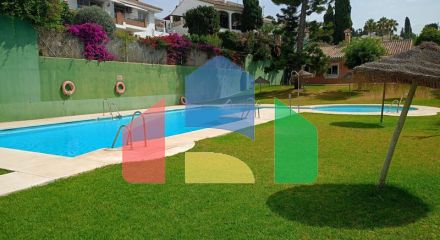 Прекрасный Двухквартирный Дом в Сьерресуэле, Михас – Полностью Реновирован