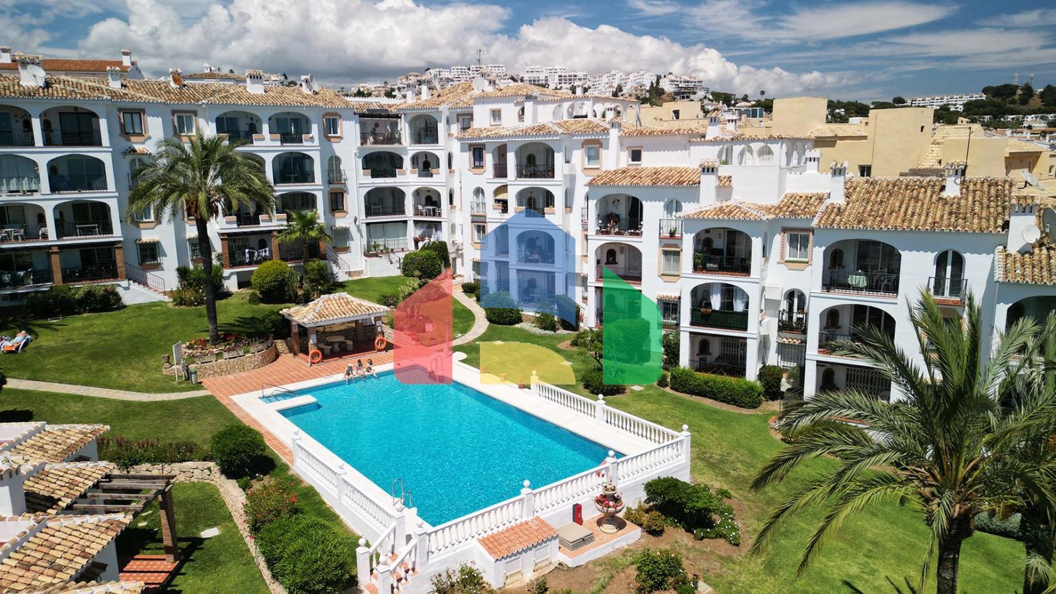 Уютные  апартаменты в Riviera del Sol с видом на море в тихой урбанизации