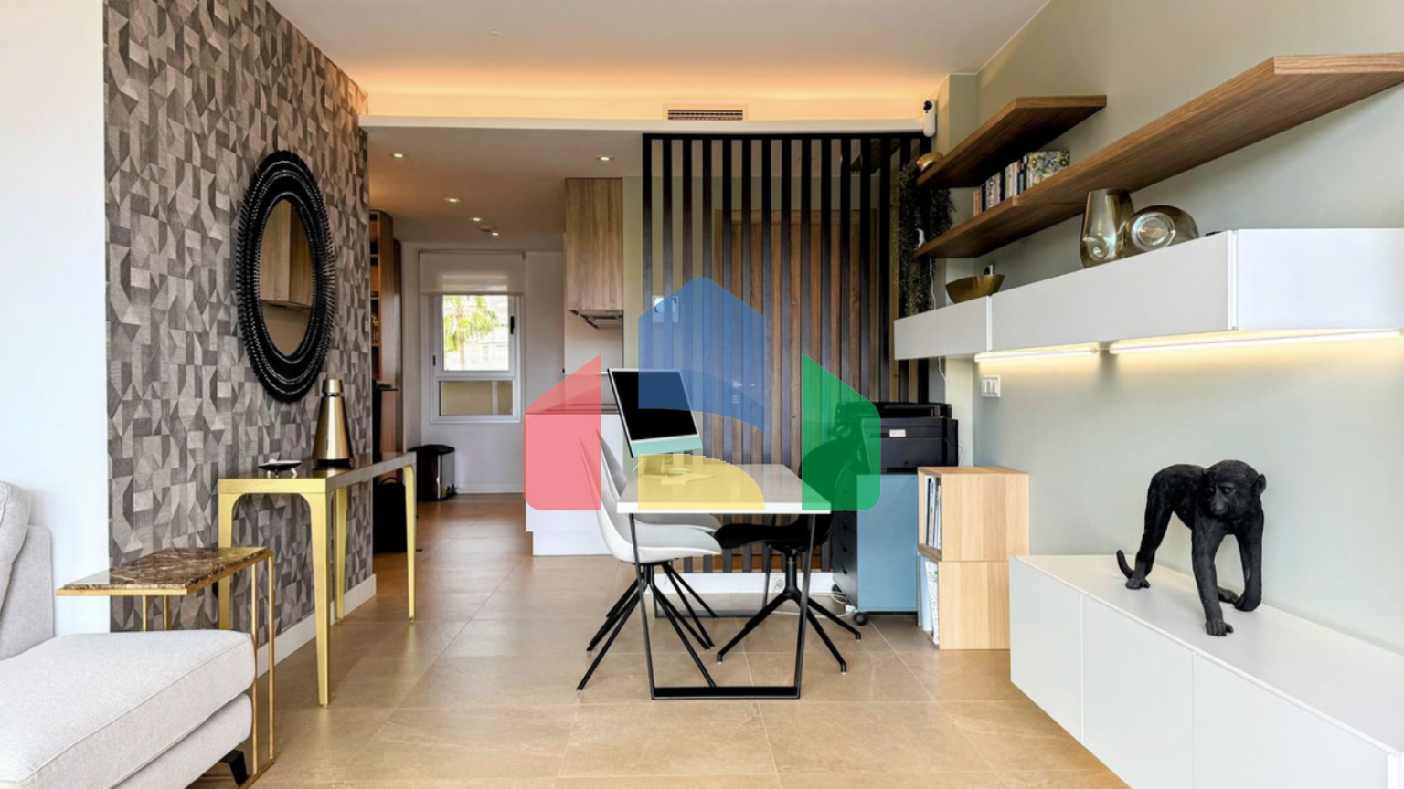 Исключительная 2-комнатная квартира в Михас Гольф