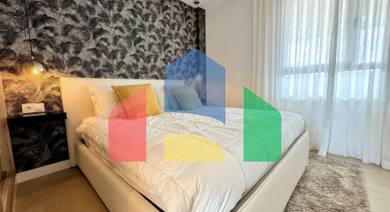 Исключительная 2-комнатная квартира в Михас Гольф