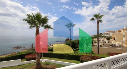 Апартаменты на первой линии моря в Михас Коста Апартаменты на первой линии моря в Михас Коста