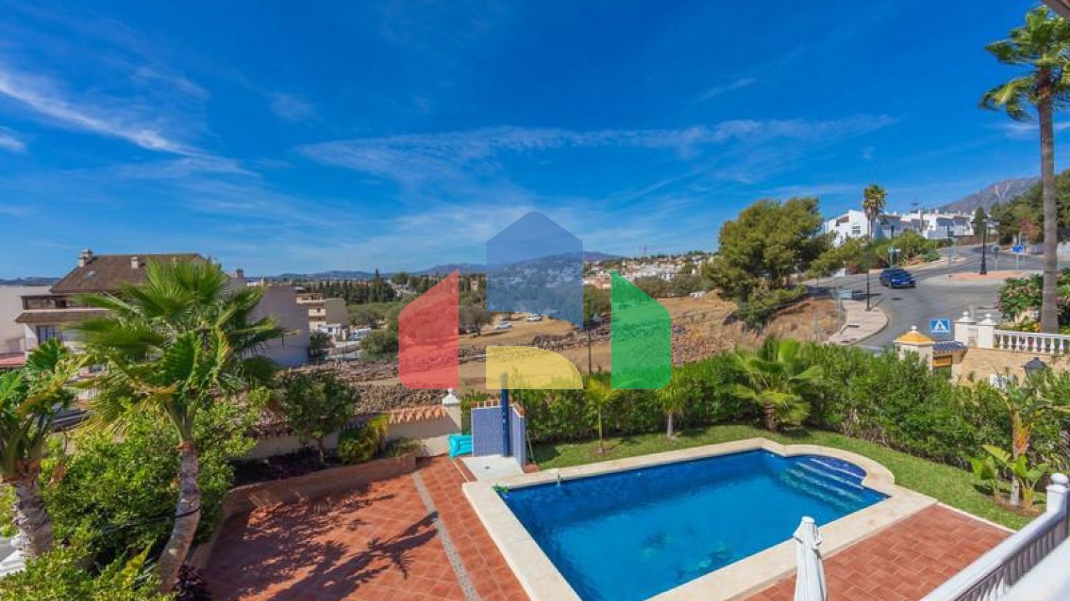 Semi Detached Villa в Mijas Costa ID MI0859