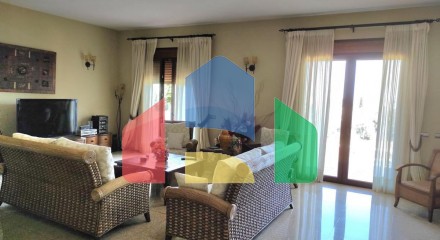 Immediate Sale Opportunity: Serene Villa in Prime La Sierrezuela Location