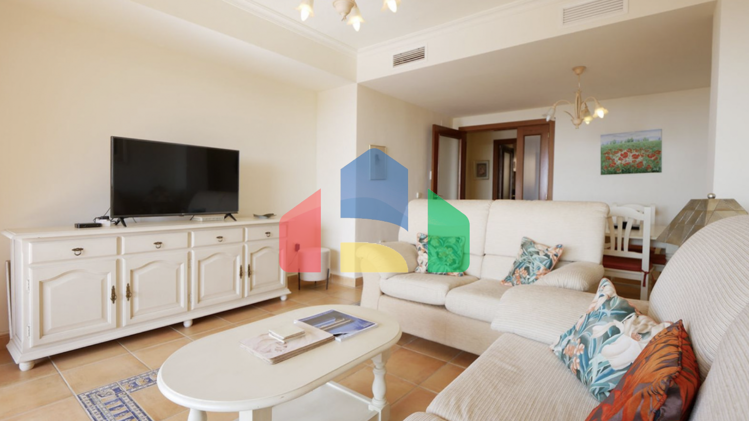 Двухкомнатная квартира в районе Малаги с потрясающим видом на море