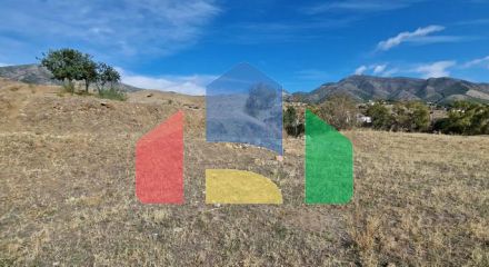 Эксклюзивные Жилые Участки с Утвержденными Проектами в Михас-Коста