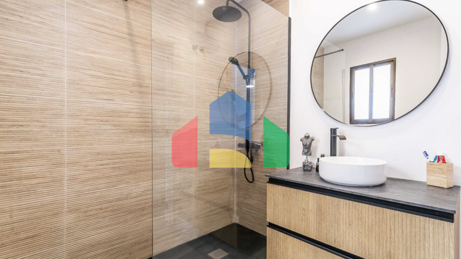 Прекрасная 2-комнатная квартира с видом на море в Михасе