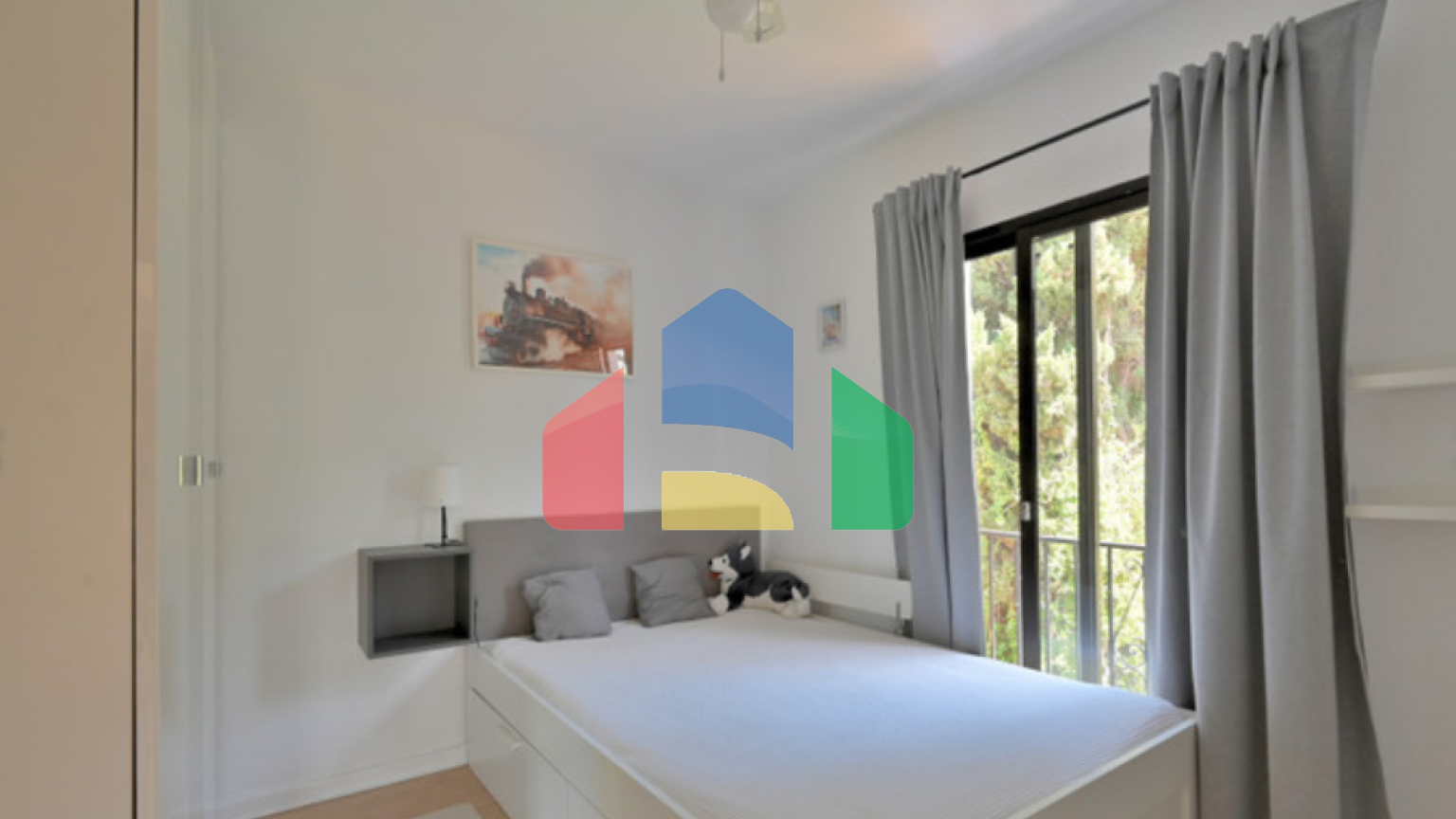 Элегантный таунхаус с 2 спальнями, садом и террасами рядом с морем в Калахонде