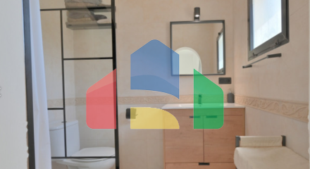 Элегантный таунхаус с 2 спальнями, садом и террасами рядом с морем в Калахонде