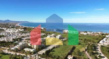 Новые экологически чистые дома рядом с морем