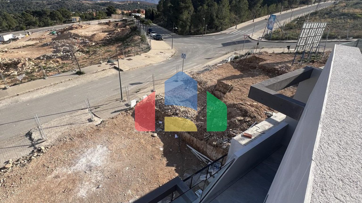 НОВЫЕ ВИЛЛЫ В ПОЛОПЕ