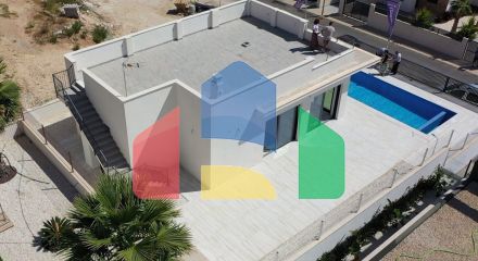 BRAND NEW VILLAS ON ONE LEVEL IN POLOP !!!