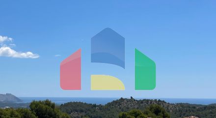 Красивая двухэтажная вилла с изысканным дизайном