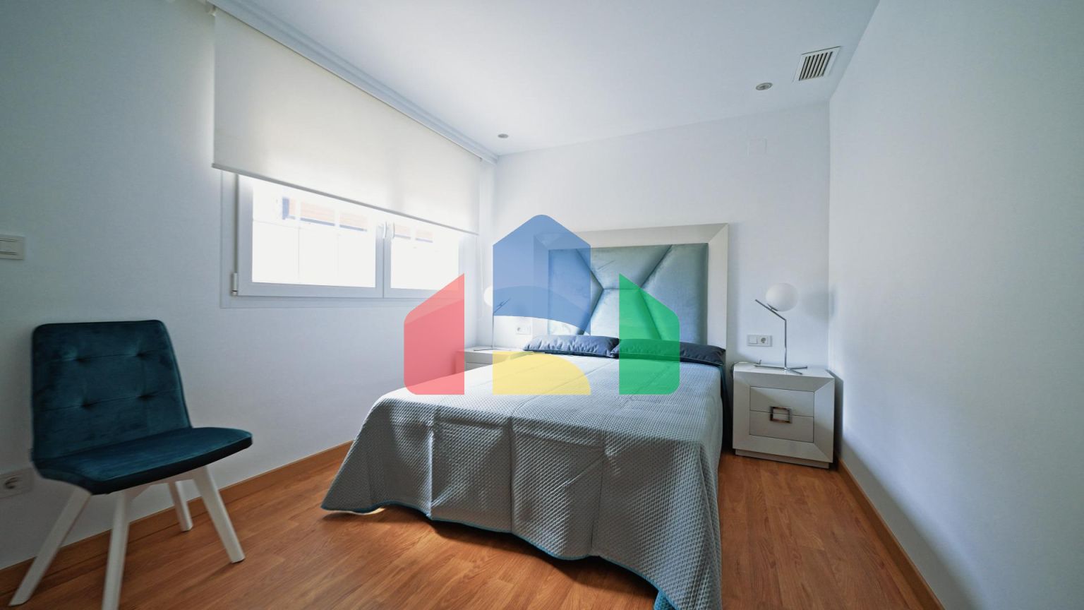 Красивая двухэтажная вилла с изысканным дизайном