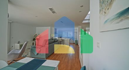 Красивая двухэтажная вилла с изысканным дизайном