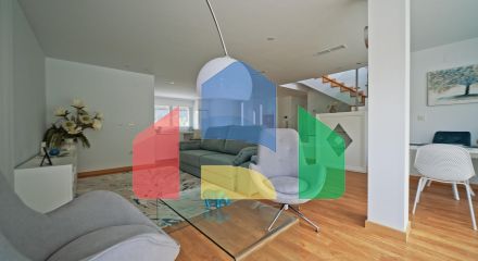 Красивая двухэтажная вилла с изысканным дизайном