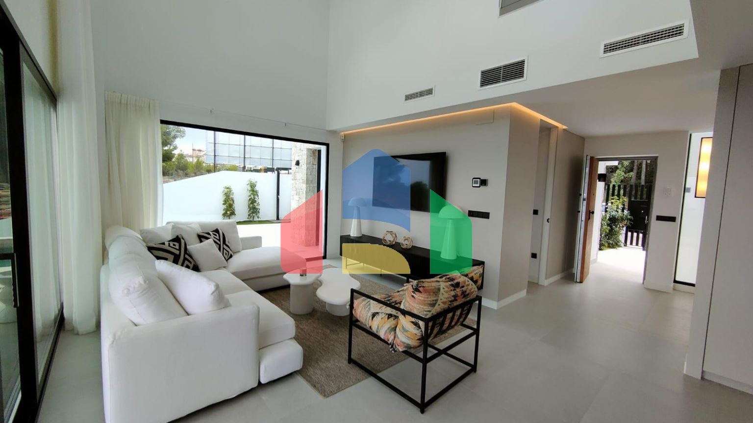 Вилла в Полоп ID F0243