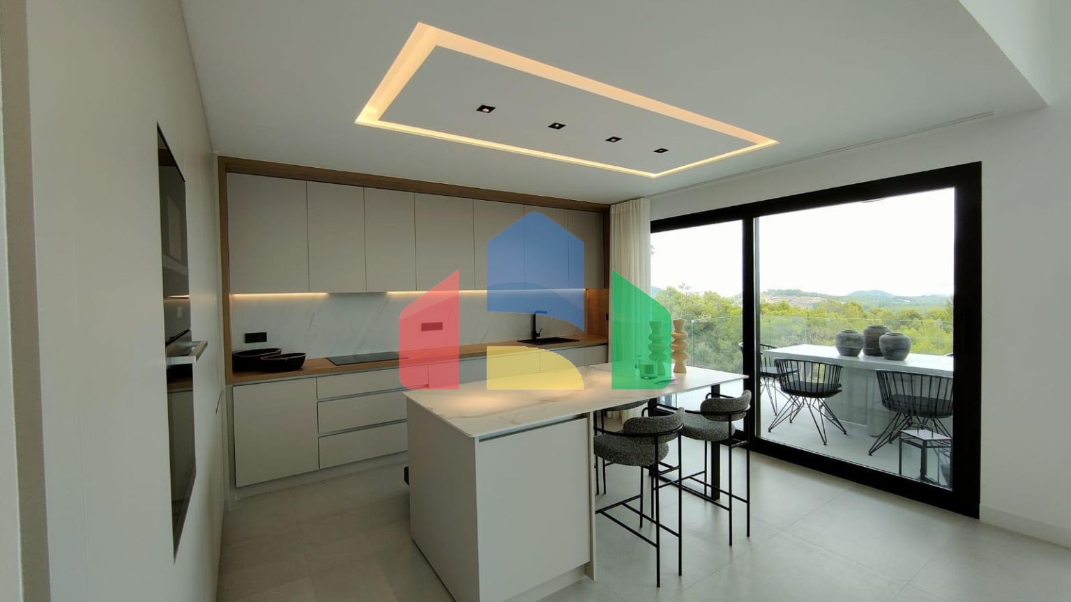 Вилла в Полоп ID F0243