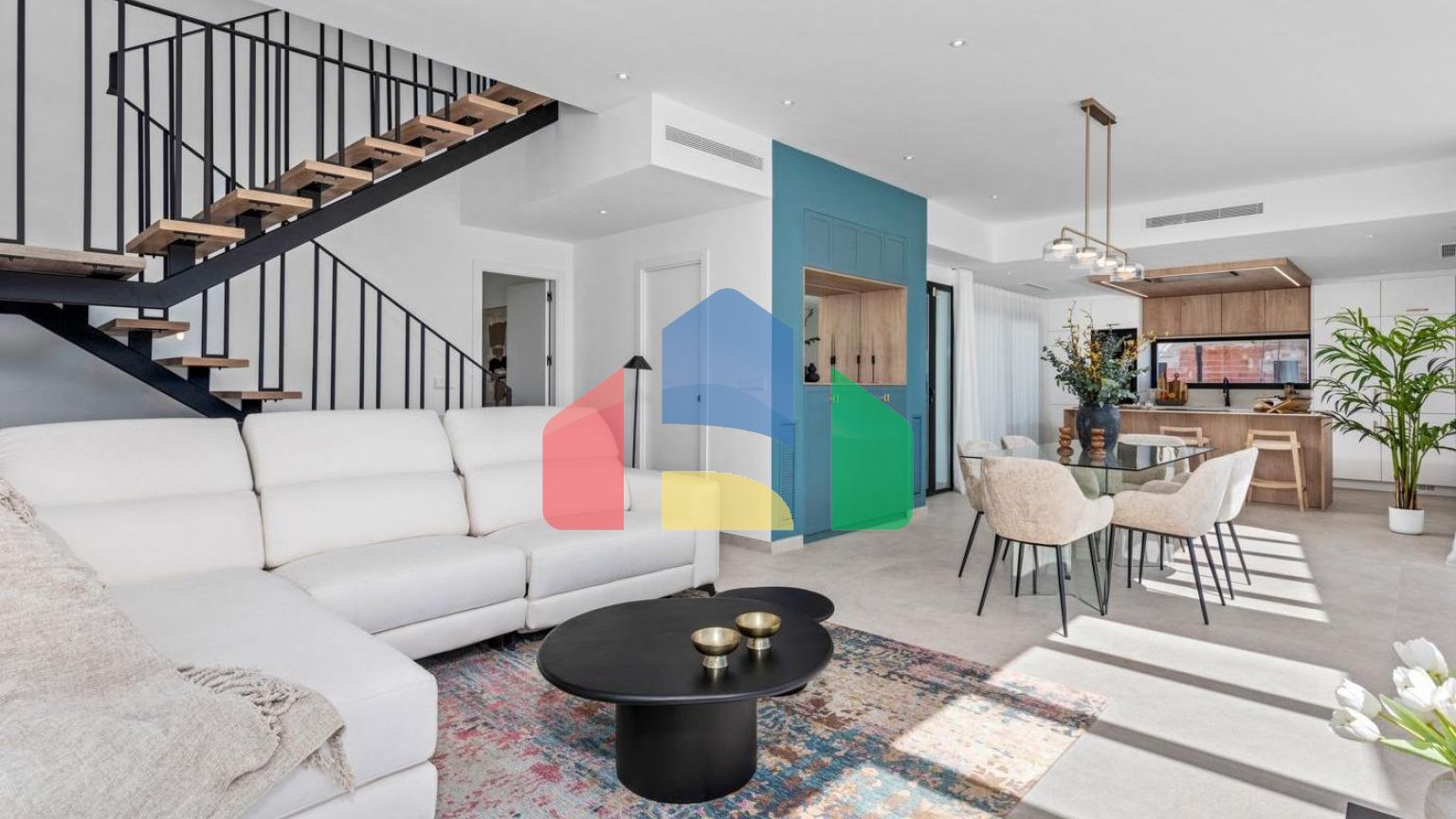 НОВЫЕ ВИЛЛЫ В ПОЛОПЕ