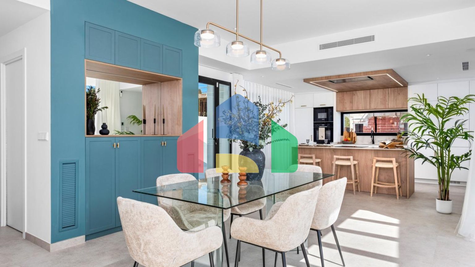 НОВЫЕ ВИЛЛЫ В ПОЛОПЕ