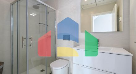 СОВРЕМЕННОЕ ШАЛЕ В ПОЛОПЕ: СОЛНЦЕ, КОМФОРТ И ПРИРОДА