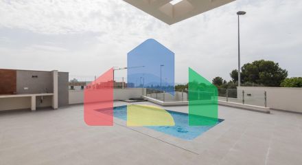 Вилла новой постройки с бассейном в Полоп де ла Марина