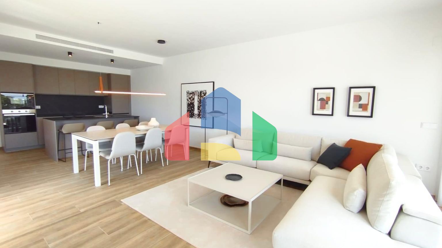 НОВЫЕ ВИЛЛЫ В ПОЛОПЕ