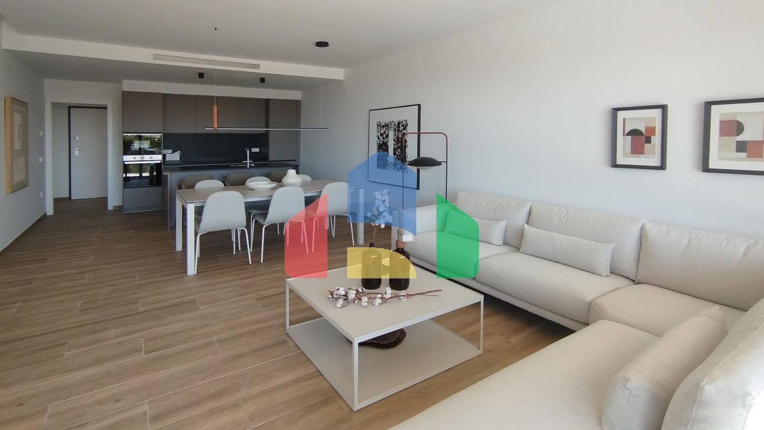 НОВЫЕ ВИЛЛЫ В ПОЛОПЕ