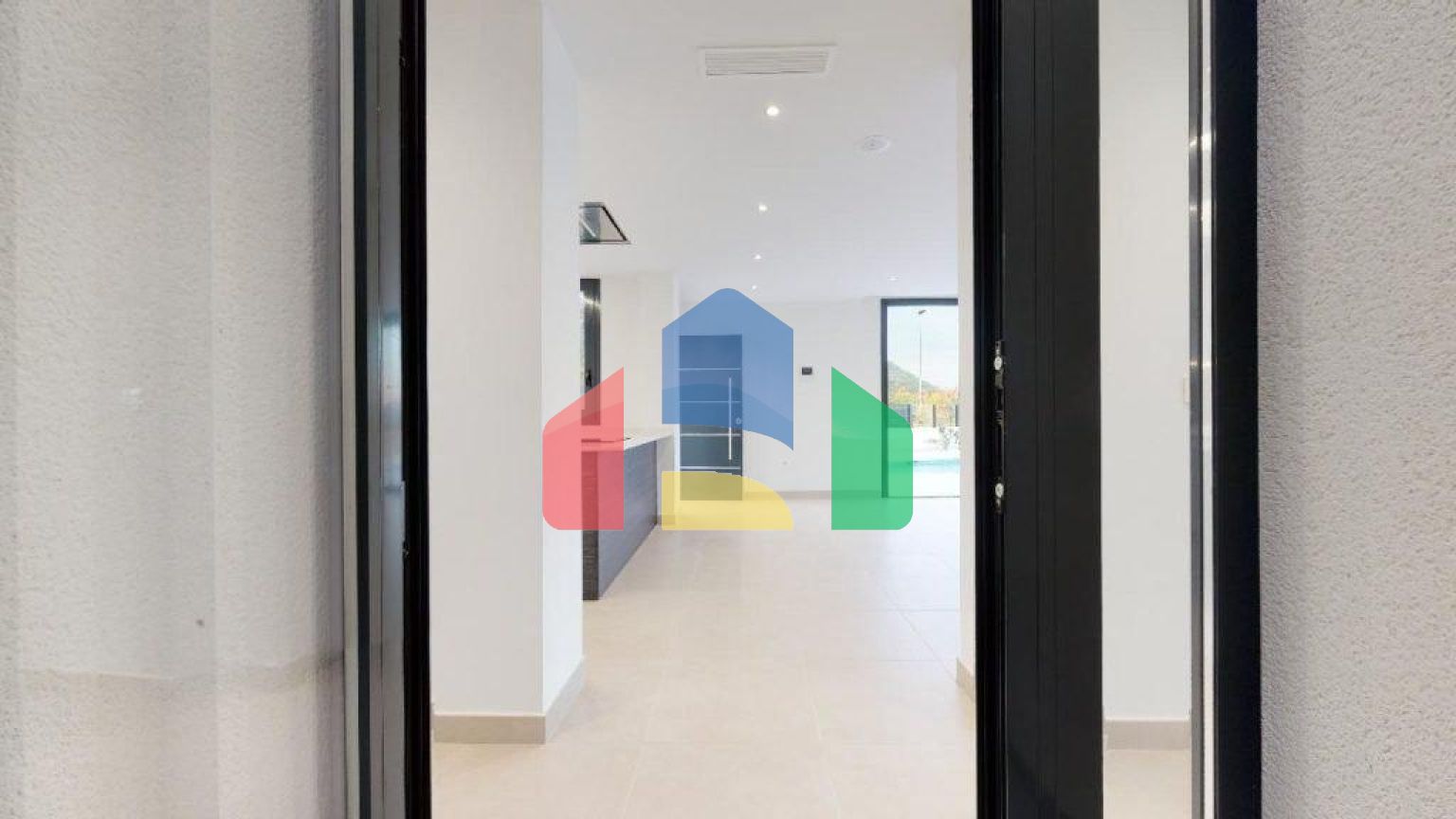 Дом в Полоп ID F0067