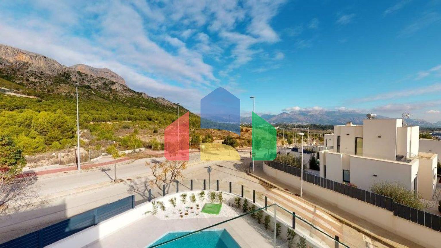 Дом в Полоп ID F0067