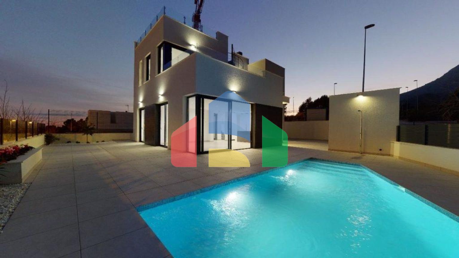 Дом в Полоп ID F0067