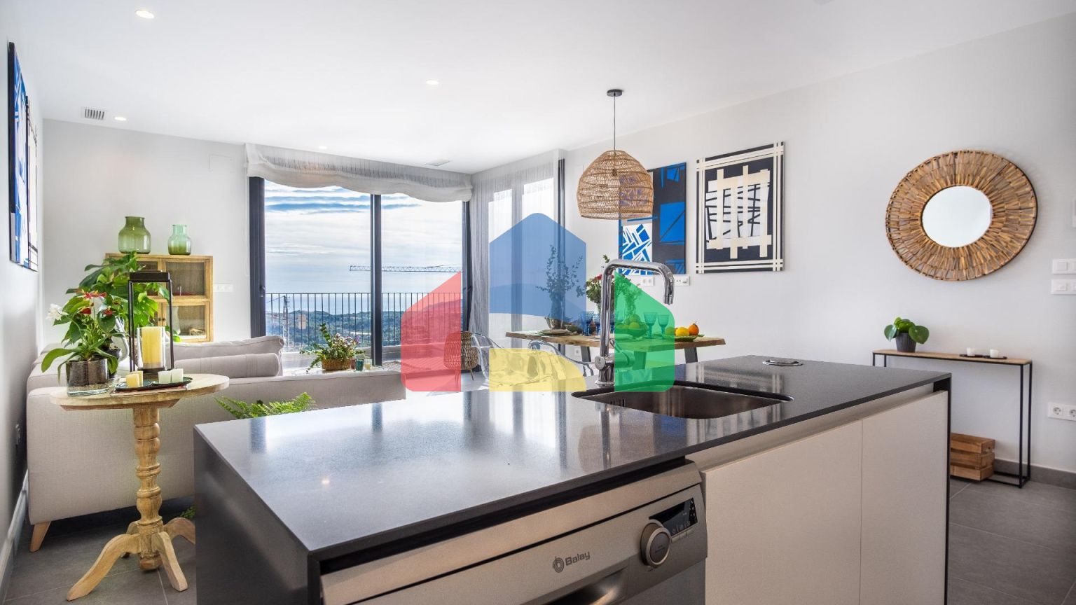 Independent villas with sea views at Polop (10min drive to Benidorm and Altea)