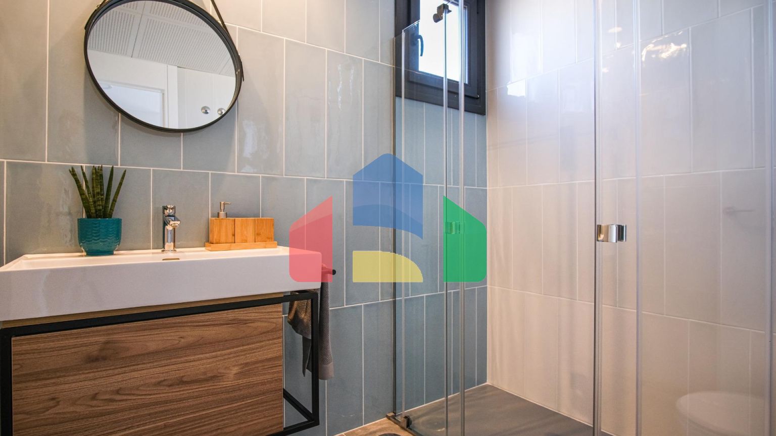 Independent villas with sea views at Polop (10min drive to Benidorm and Altea)